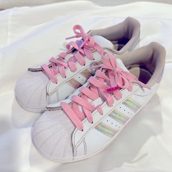 adidas Other - ADIDAS KIDS SUPERSTAR SNEAKERS SIZE 1 1/2